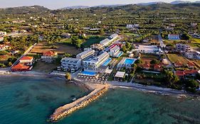 Golden Coast Beachfront Resort